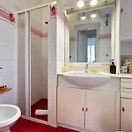 Federicas Ponte Vecchio 1bd By Interhome Florence